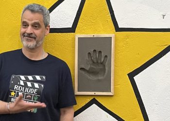 Cidade paraibana faz homenagem a artistas do com “Parede da Fama”